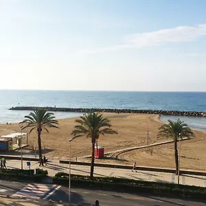 Espectacular ático Con Vistas Al Mar Cunit